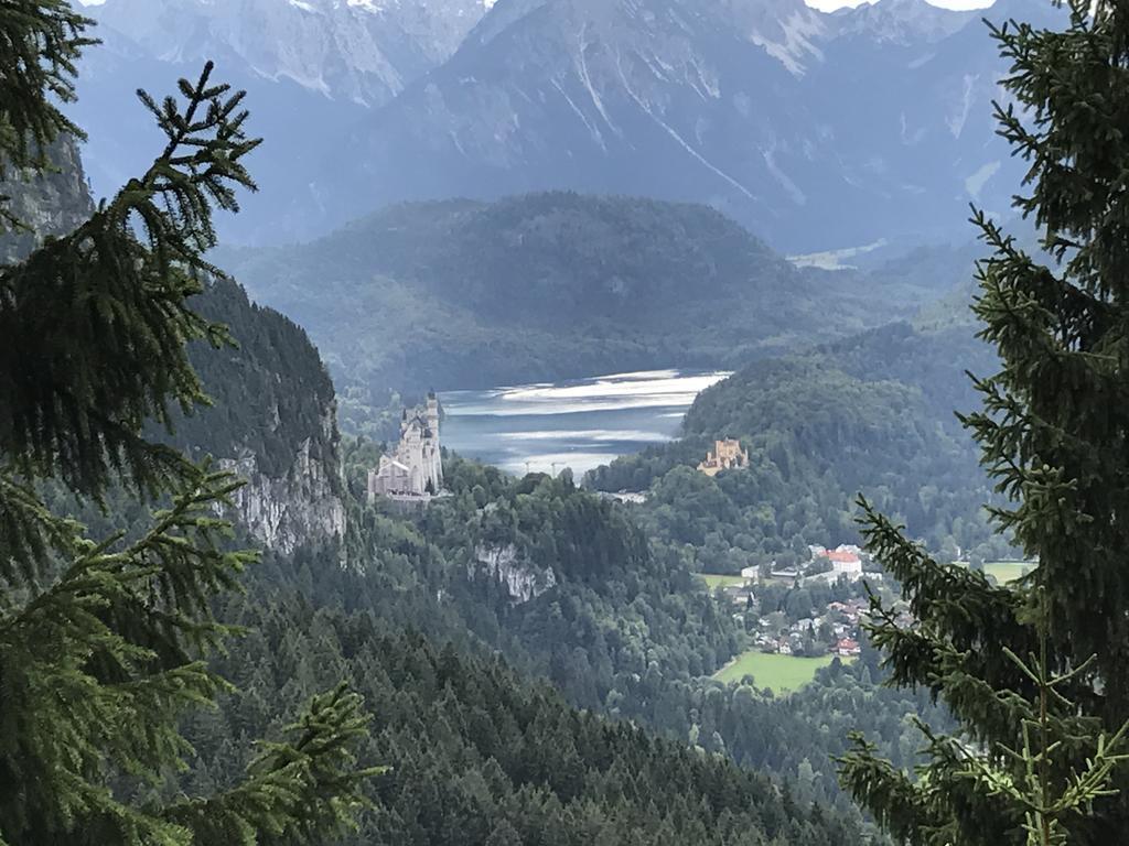Füssen Landhaus & Pension Christian מראה חיצוני תמונה
